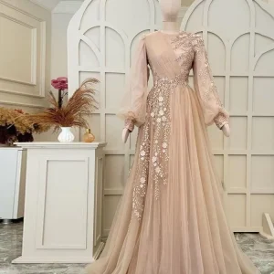 Champagnefärgad tyllaftonklänning - Muslimsk bröllopsgästklänning för speciella tillfällen