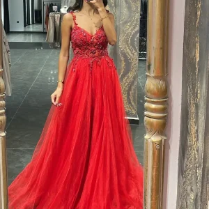 Elegant Spaghetti Strap Mermaid Prom Dress with Stunning Appliques and Beadings