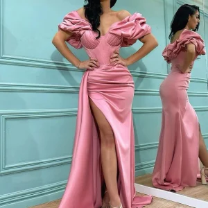 Elegant Pink Off-Shoulder Mermaid Prom Dress with Slit for Special Occasions
