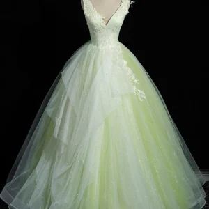 Daffodil V-neck Ball Gown Quinceanera Dress Sweet 16 Dress