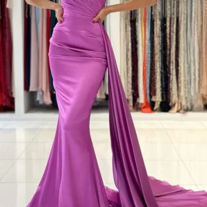 Elegant One-Shoulder Mermaid Prom Dress with Ruffles, Perfect for Special Occasions