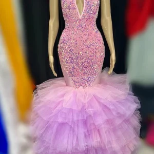 Sparkling Sequin Halter Mermaid Prom Dress with Tulle Skirt Entrance