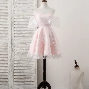 Elegant Pink Tulle Sweetheart Lace Short Prom Dress for Homecoming and Parties