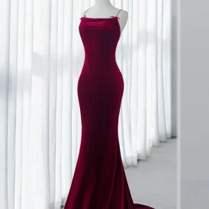 Grön sammets sjöjungfru lång balklänning med inbyggd BH