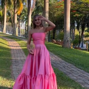 Hot Rosa Axelbandslös Satin A-linjeformad Lång Balklänning med BH