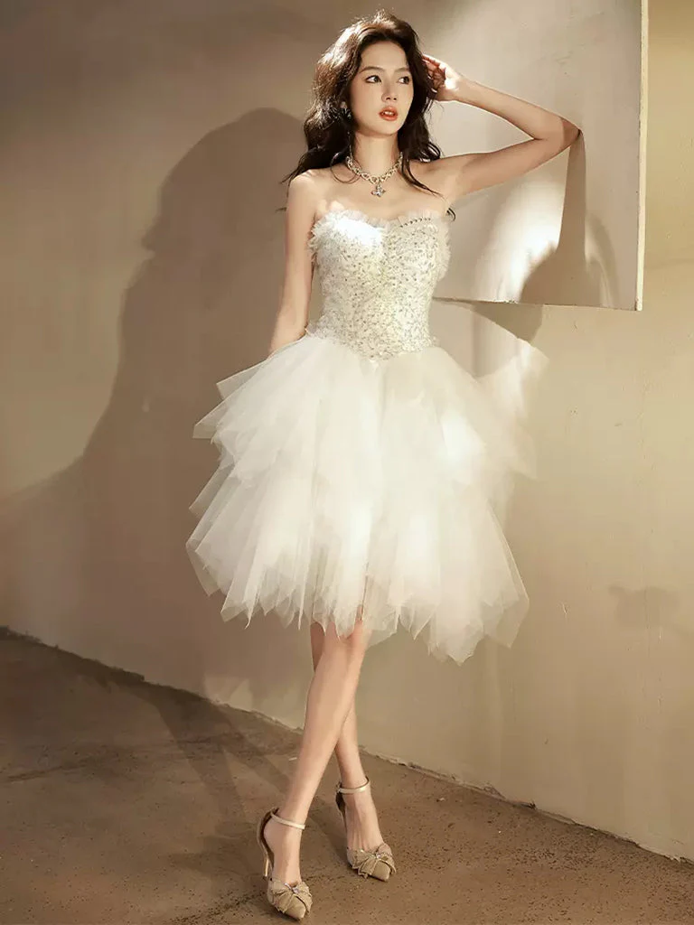 Asymmetrical Strapless Adorable White Homecoming Dress - Bild 5