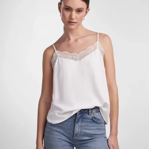 PCTIFFANY Singlet - Cloud Dancer