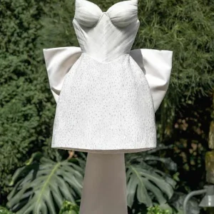 Elegant White Short Party Homecoming Wedding Dress