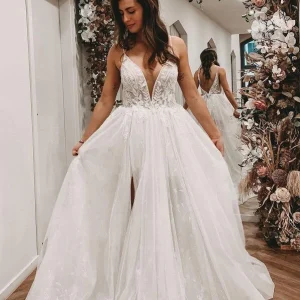 Elegant Mermaid Wedding Dress Sweetheart Neckline with Sleeves and Tulle Lace