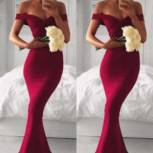 Elegant Off-the-Shoulder Burgundy Mermaid Prom Dress Gown for Special Occasions