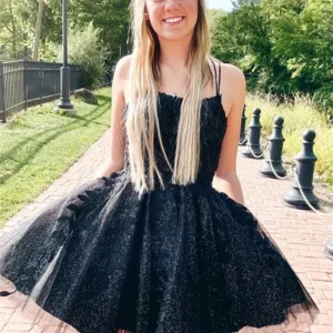 Svart Bling Tie Back Hemkomstklänning