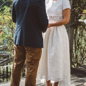 Bohemian Kortärmad Spets Tvådelad Hi-Lo Crop Top Bröllopsklänning