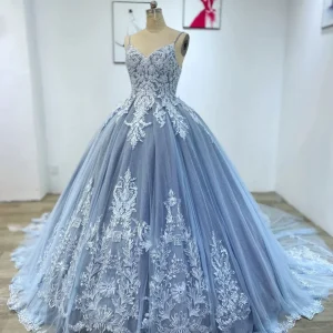 Dammblå spetsbollklänning Puffig Quinceanera-klänning