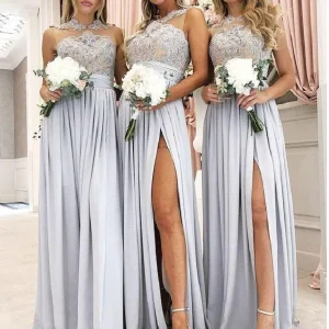 Dammblå Boho Jewel Neck Chiffong slits brudtärna klänningar med delikat spets topp