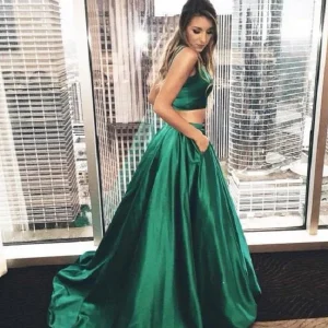 Smaragdgrön Tvådelad Satin Crop Top Balklänning Balklänning