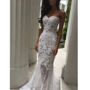 Elegant spets genomskinlig axelbandslös sjöjungfru skir bröllopsklänning