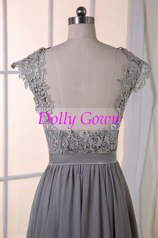 Lång grå spetsöverdel Rustik brudtärnaklänning med öppen rygg - Bild 4