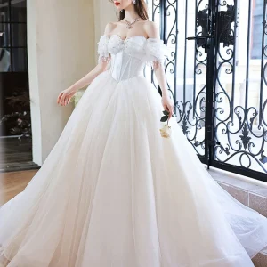 Off The Shoulder Balklänning Princess Bröllopsklänning