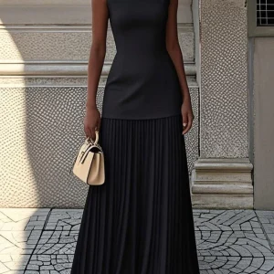 Klänning Ärmlös Plisserad Midi