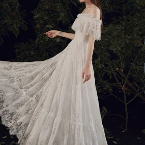 Elegant Ivory Lace Floor-Length Prom Dress with Off-The-Shoulder Silhouette A-Line Built-In Bra