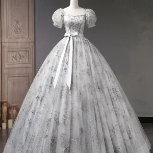 Silvergrå fyrkantig hals spets balklänning Quinceanera klänning med korta ärmar