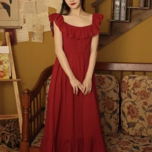 Sommarklänningar i chiffong med rund hals