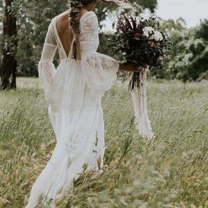 Rustik Boho sommar bröllopsklänning med ärmar