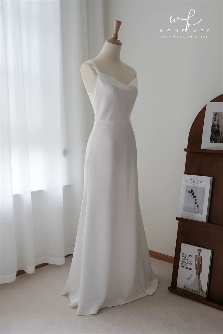 Simple Cowl Neck Slip Wedding Dress - Bild 4