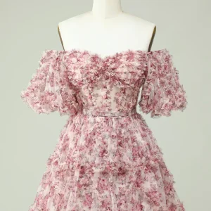 Off-the-Shoulder Floral Print Homecoming Dress Elegant Tulle Applique Short Party Dress