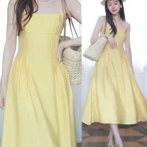 Gul midiklänning sommar