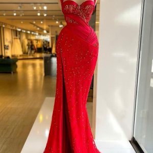 Charming Red Sweetheart Mermaid Prom Dress with Beaded Straps for Party