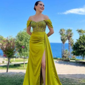 Off-the-Shoulder Sweetheart Beaded Mermaid Prom Dress with Front Slit