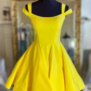 Stunning Off-Shoulder Yellow Satin Short Prom Dress, Elegant Homecoming Evening Gown