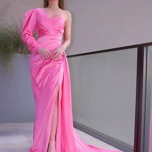 Elegant One-Shoulder Long Sleeve Ruched Charmeuse Prom Dress with Front Slit