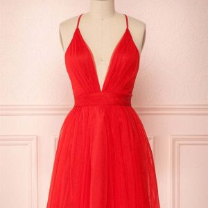 Simple Red V-Neck Tulle Homecoming Dress: Short, Cute, Formal, Evening